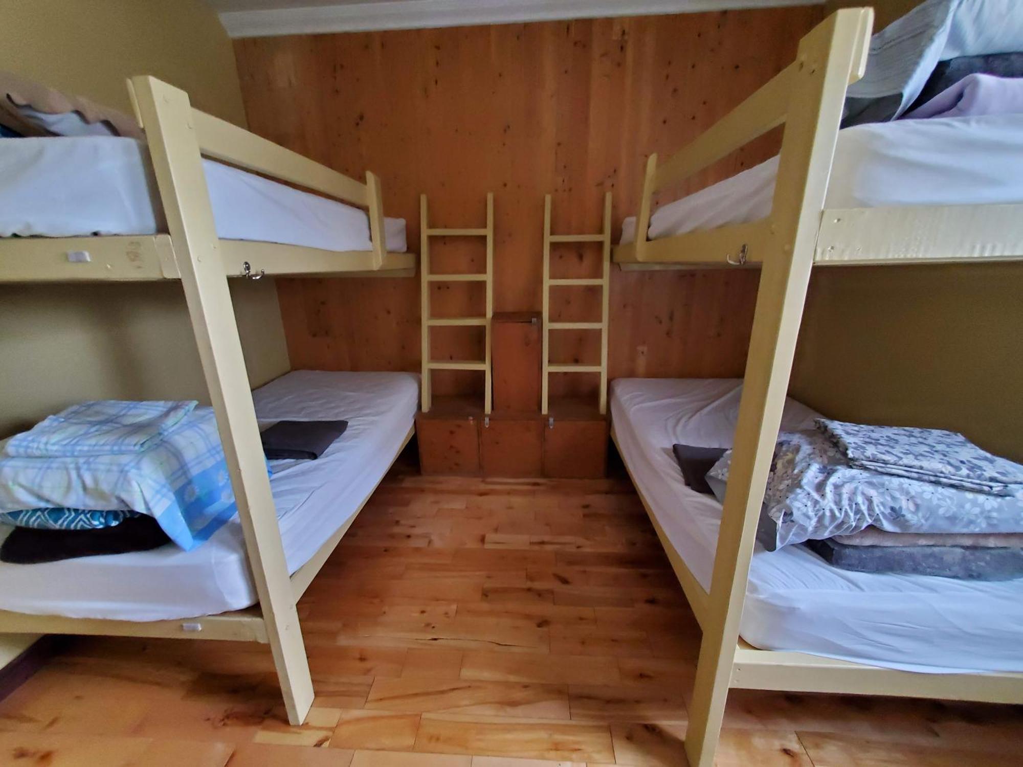 Auberge Jeunesse A Loulou Levis Room photo